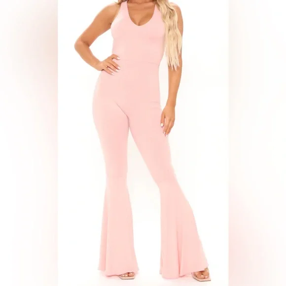-NWT- Fashion Nova Blush Pink Flared Jumpsuit - Picture 1 of 16